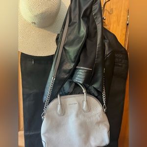 Micheal kors cross body large